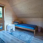 Feriehus Nad Stawem Ii *